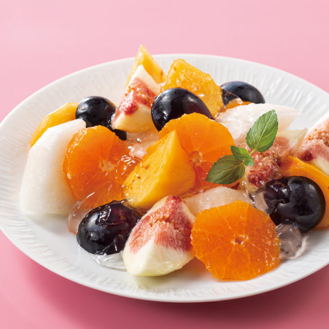 5種の果実の秋デザート フルーツギフトの果物専門店 新宿高野